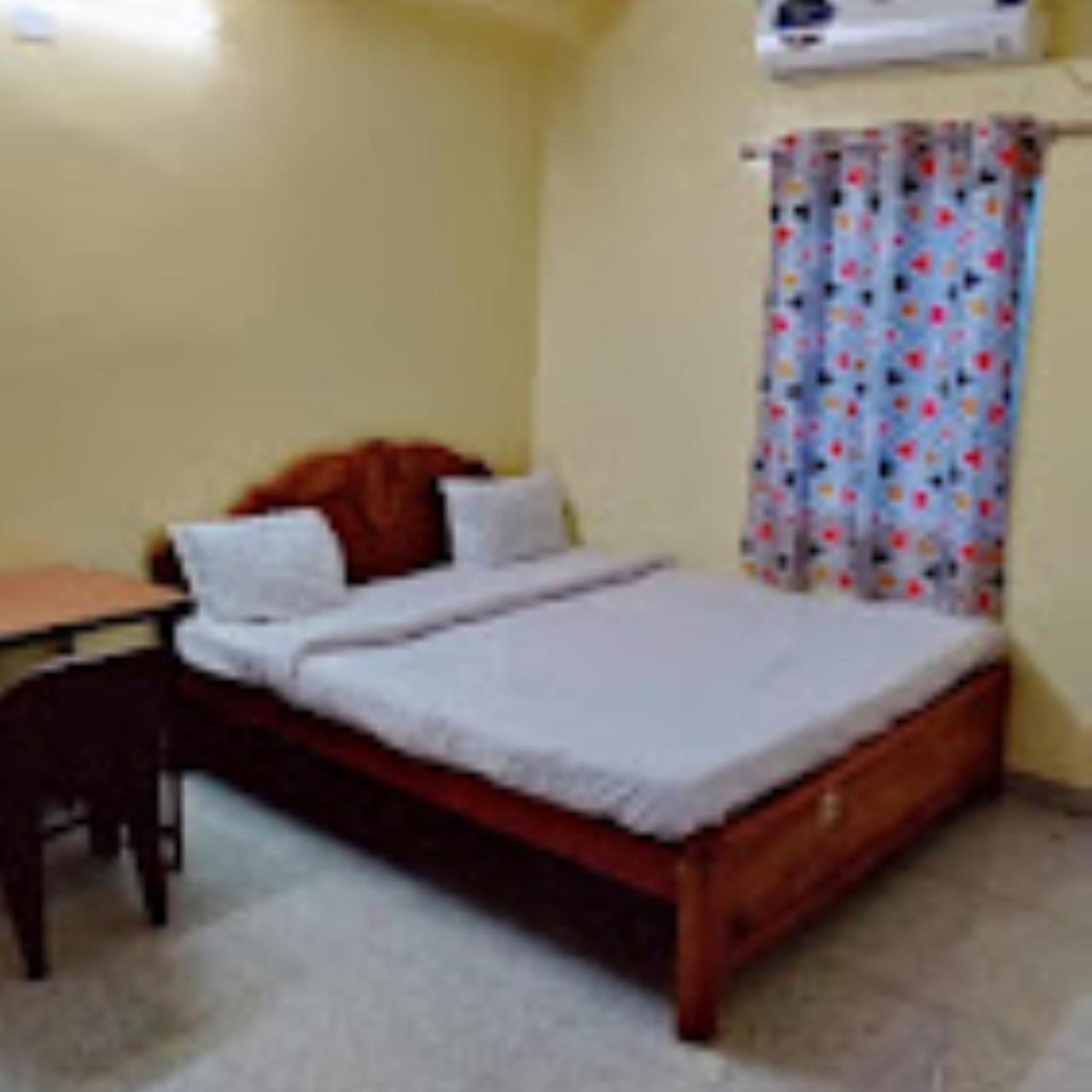 Aiims Nagar Rest House Bhubaneswar Hotel Bagian luar foto